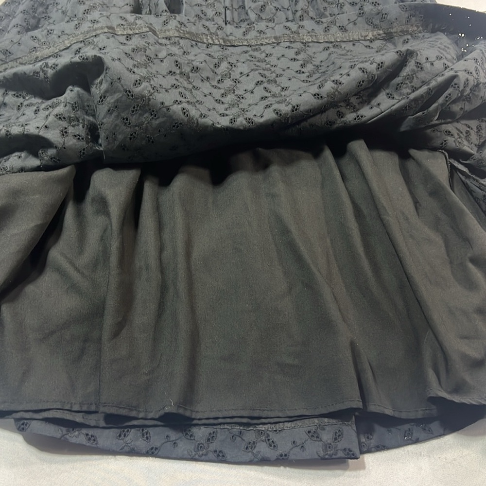 Neiman Marcus black midi skirt size 6 - Picture 9 of 10
